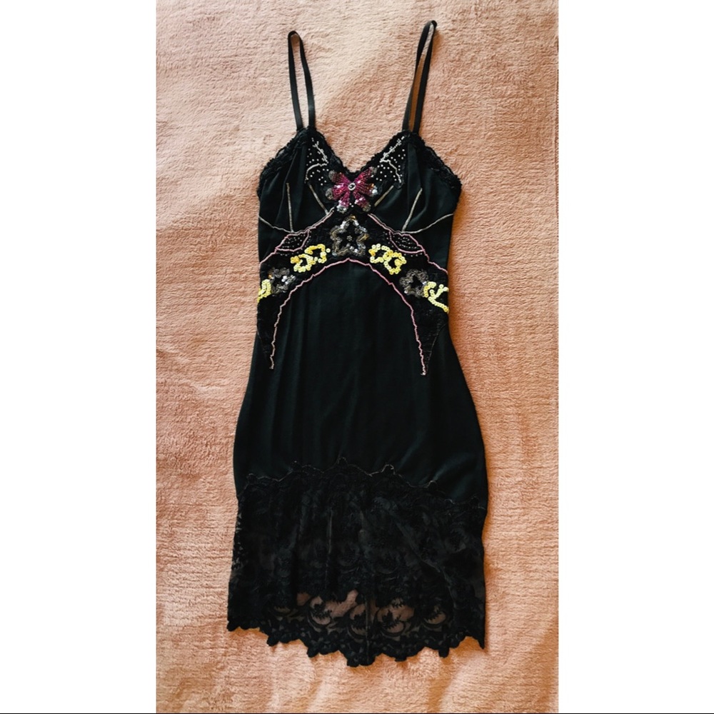 Meghan Fabulous black embroidered and beaded dress